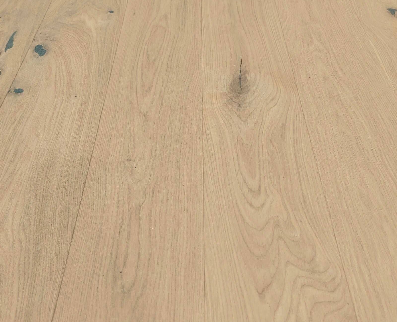 Rovere Milano in un interno
