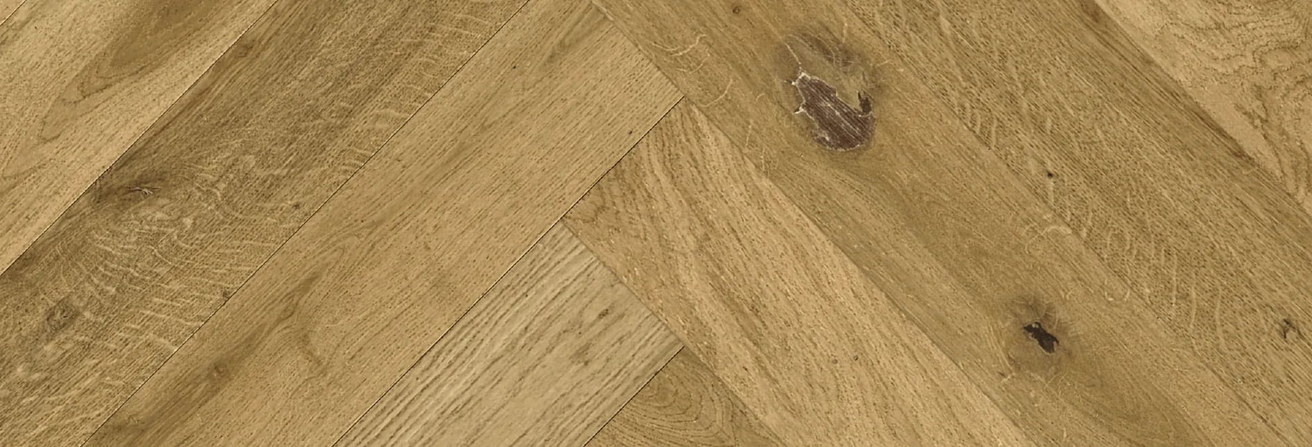 Oak Turku herringbone in an interior