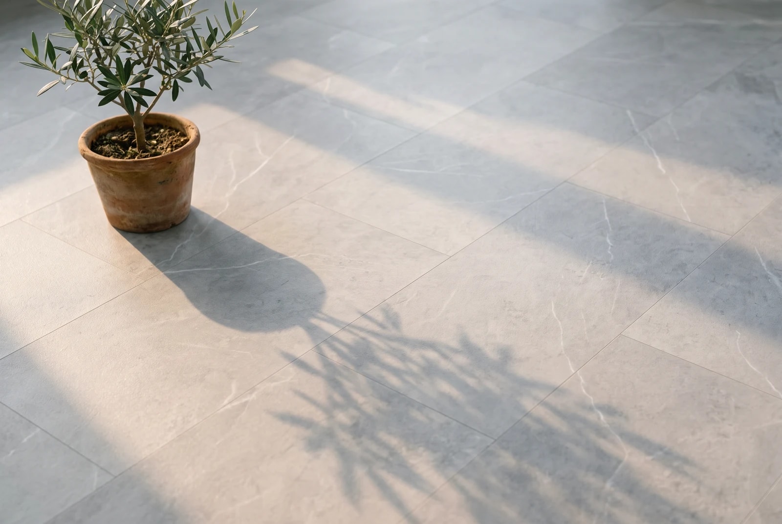 Glue-down vinyl Marmorica (light grey)